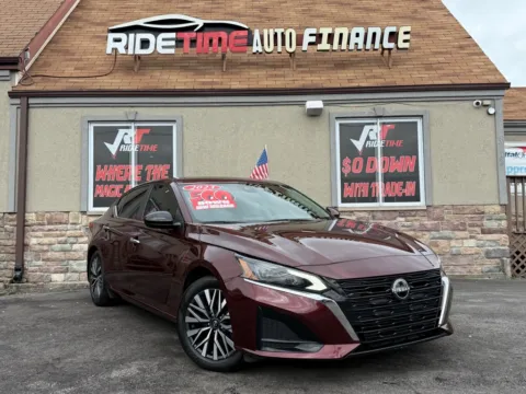 Red 2023 NISSAN ALTIMA 2.5 SV for sale in Merrillville, IN