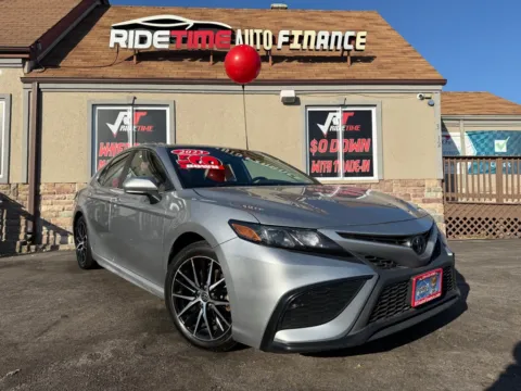 Silver 2023 TOYOTA CAMRY SE for sale in Merrillville, IN