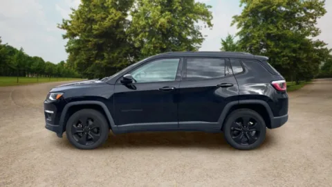 More photos of 2018 Jeep Compass Altitude Sport Utility 4D at Sunny and 70 Auto Sales, NC
