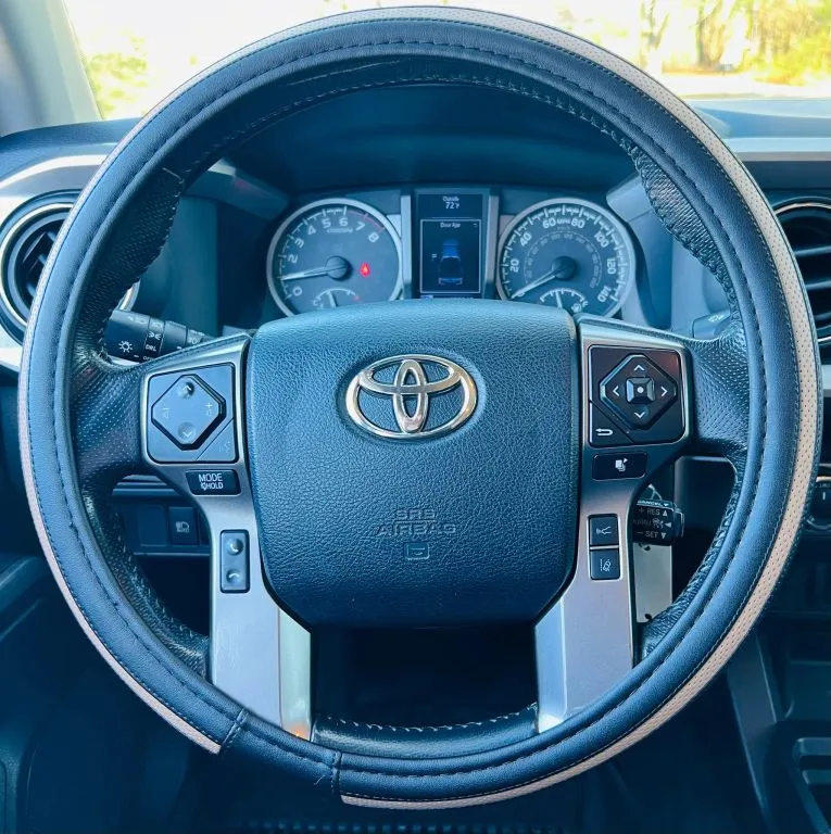 2018 Toyota Tacoma SR5 - Photo 12