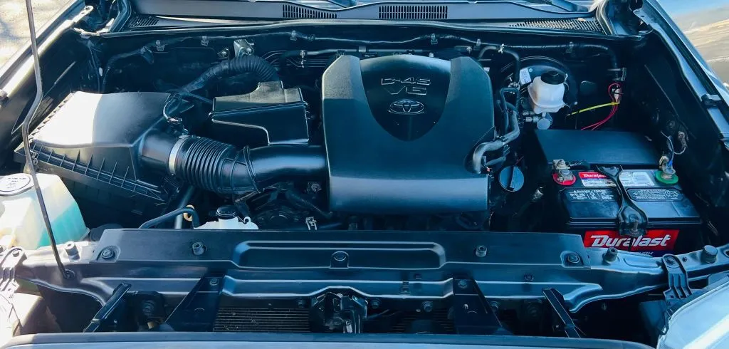 2018 Toyota Tacoma SR5 - Photo 28