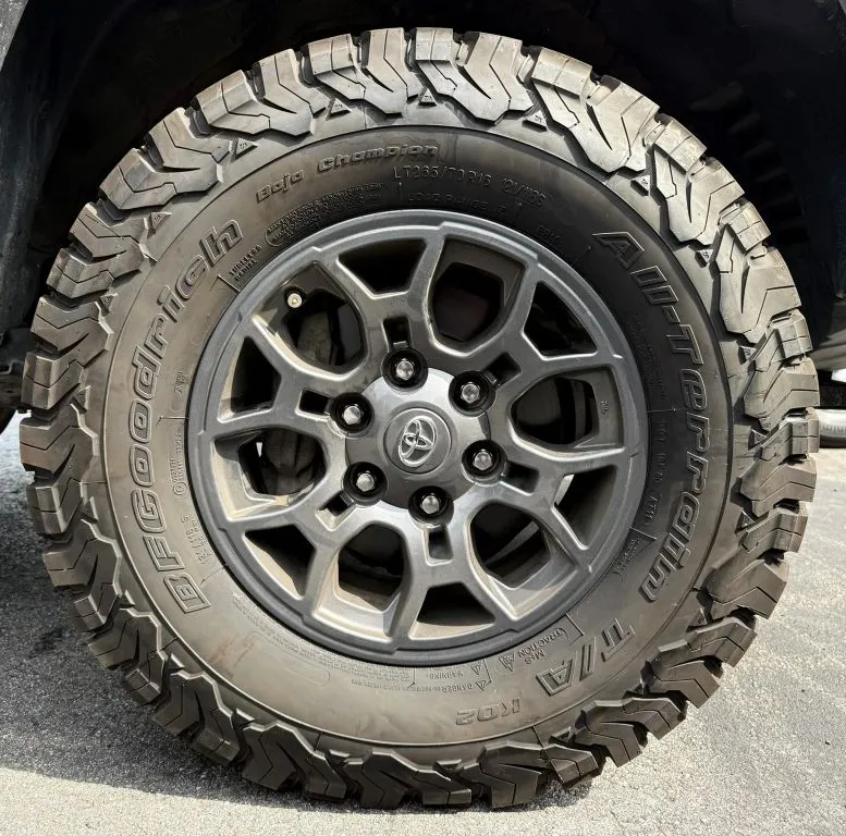 2018 Toyota Tacoma SR5 - Photo 27