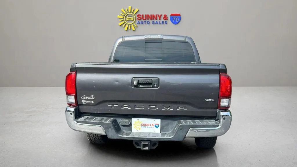 2018 Toyota Tacoma SR5 - Photo 7