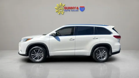 More photos of 2018 Toyota Highlander XLE Sport Utility 4D at Sunny and 70 Auto Sales, NC