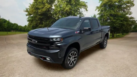 More photos of 2019 Chevrolet Silverado 1500 Crew Cab LT Trail Boss Pickup 4D 5 3/4 ft at Sunny and 70 Auto Sales, NC