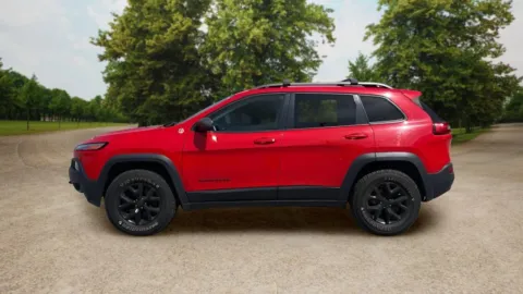 More photos of 2017 Jeep Cherokee TrailHawk Sport Utility 4D at Sunny and 70 Auto Sales, NC