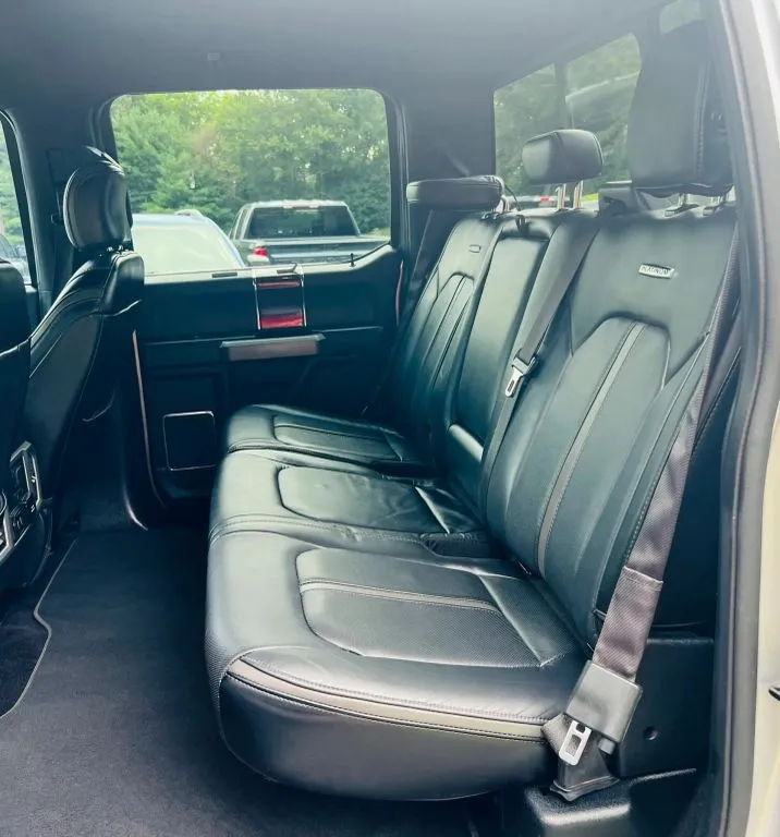 2017 Ford F-150 XL - Photo 24