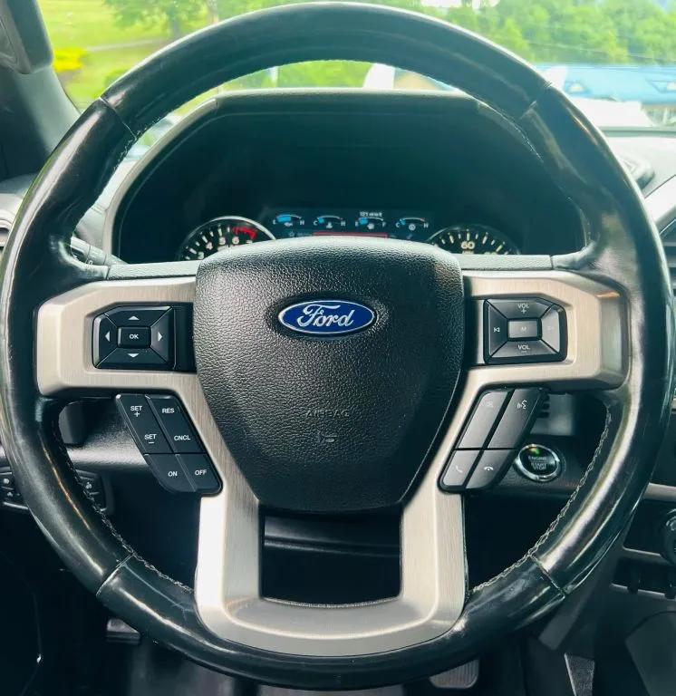 2017 Ford F-150 XL - Photo 12
