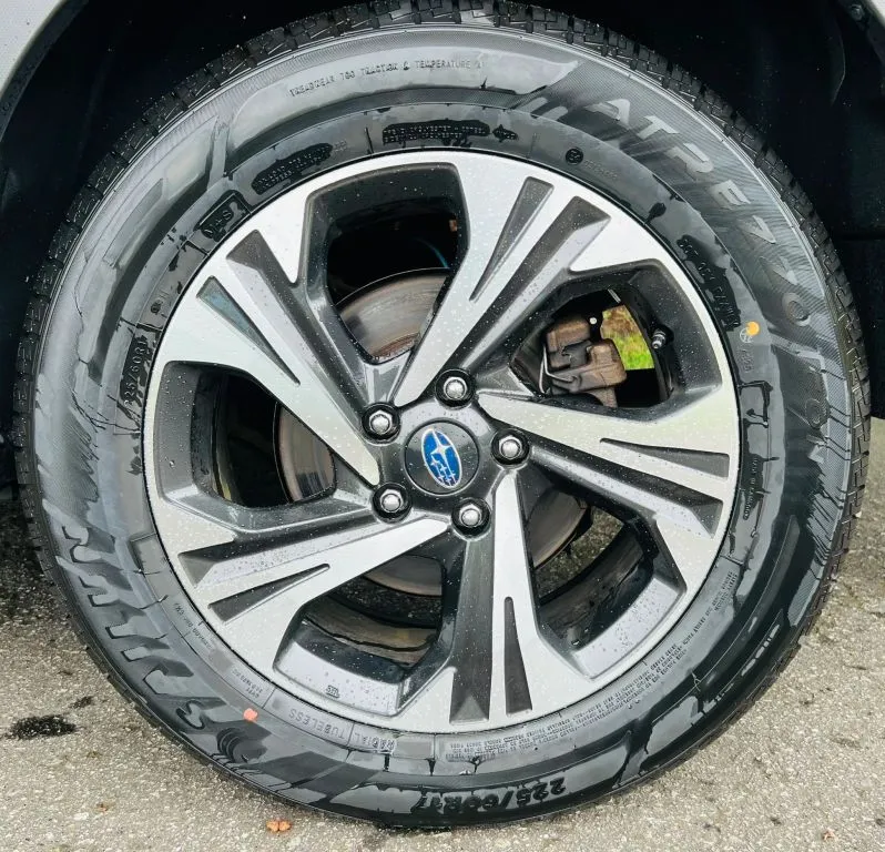 2024 Subaru Crosstrek Premium - Photo 28