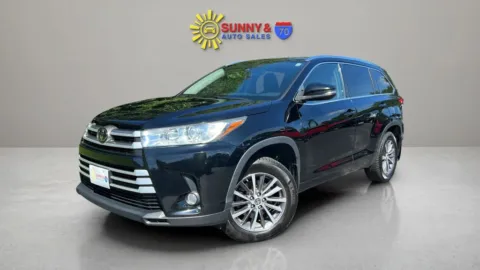 More photos of 2018 Toyota Highlander XLE Sport Utility 4D at Sunny and 70 Auto Sales, NC