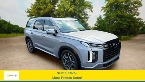 Silver 2023 Hyundai Palisade SEL Sport Utility 4D for sale in Candler, NC
