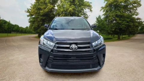 Another view of 2019 Toyota Highlander SE Sport Utility 4D for sale in Candler, NC at Sunny and 70 Auto Sales