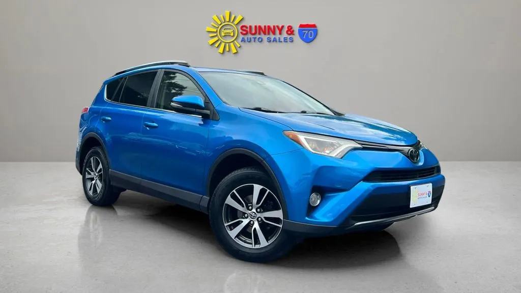 2018 Toyota RAV4 XLE Sport Utility 4D