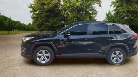 More photos of 2019 Toyota RAV4 XLE Sport Utility 4D at Sunny and 70 Auto Sales, NC