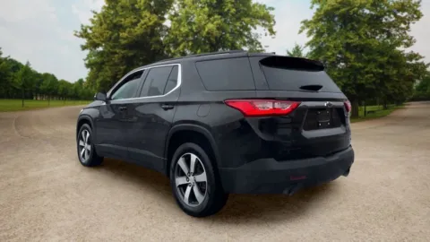 More photos of 2021 Chevrolet Traverse LT Sport Utility 4D at Sunny and 70 Auto Sales, NC