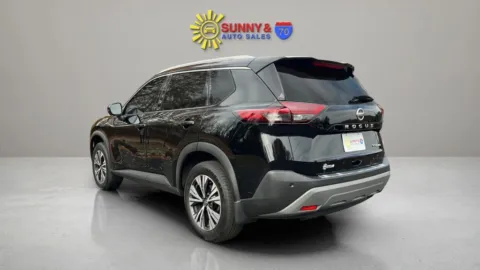 More photos of 2021 Nissan Rogue SV Sport Utility 4D at Sunny and 70 Auto Sales, NC
