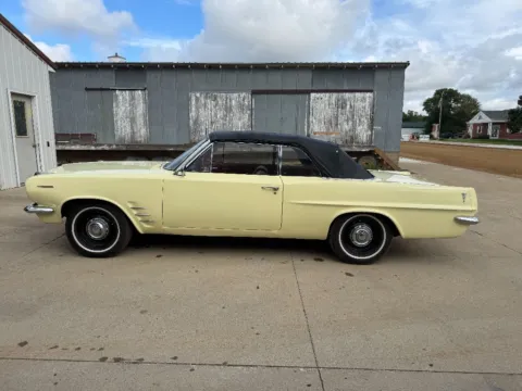 More photos of 1963 Pontiac Lemans at B & B Auto Sales, SD