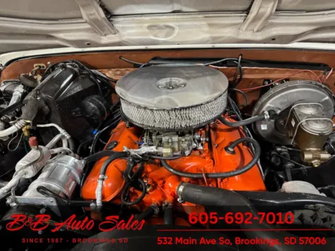 More photos of 1972 GMC C1500 Sierra at B & B Auto Sales, SD