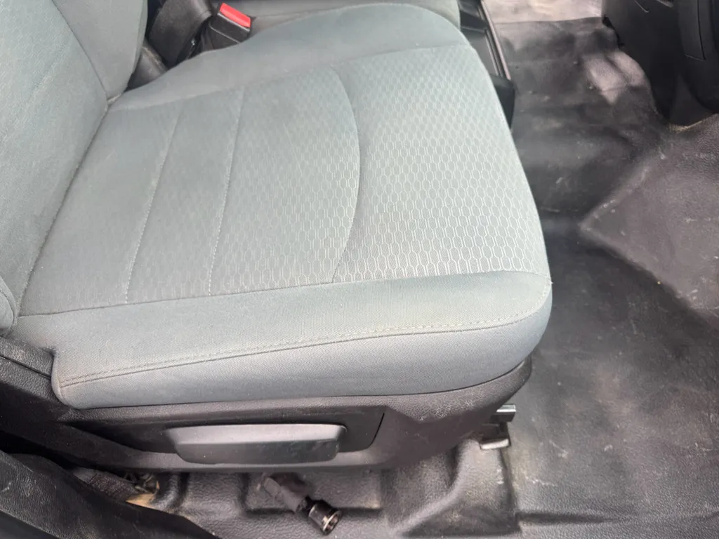 2019 RAM Ram 1500 Classic Tradesman - Photo 32