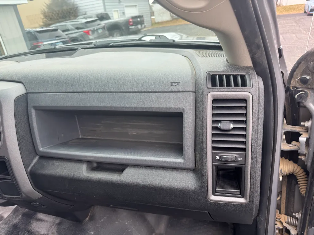 2019 RAM Ram 1500 Classic Tradesman - Photo 33