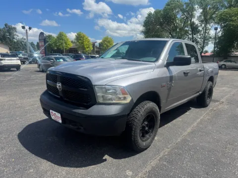 More photos of 2019 Ram 1500 Classic Tradesman at B & B Auto Sales, SD