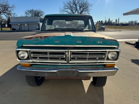 Photos of 1972 Ford F250 for sale in Brookings, SD at B & B Auto Sales