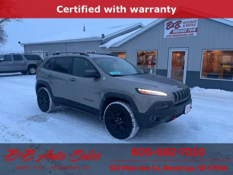 Brown 2017 Jeep Cherokee Trailhawk L Plus for sale in Brookings, SD
