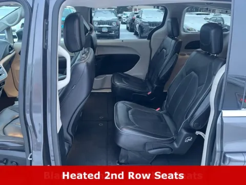 More photos of 2020 Chrysler Pacifica Limited at B & B Auto Sales, SD