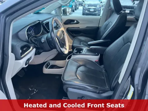 Photos of 2020 Chrysler Pacifica Limited for sale in Brookings, SD at B & B Auto Sales