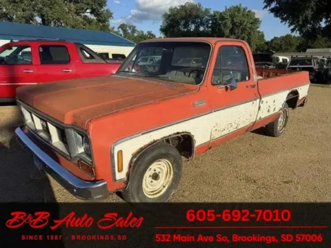 More photos of 1974 GMC C10 at B & B Auto Sales, SD