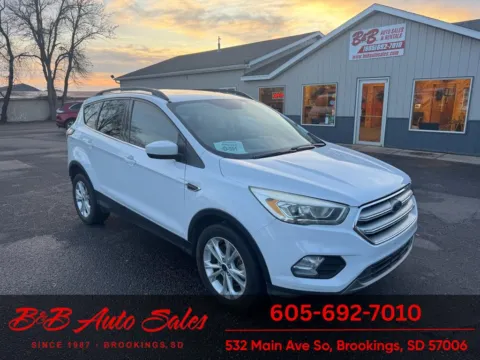 White 2017 Ford Escape SE for sale in Brookings, SD