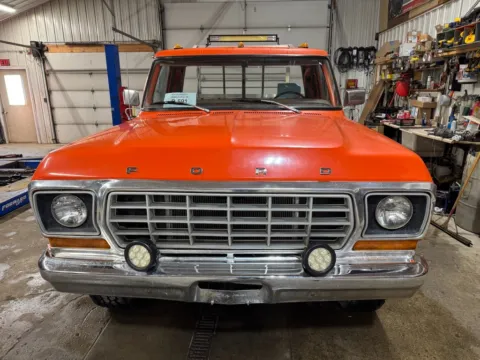 Photos of 1978 Ford F-150 for sale in Brookings, SD at B & B Auto Sales