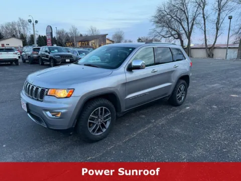 More photos of 2017 Jeep Grand Cherokee Limited at B & B Auto Sales, SD