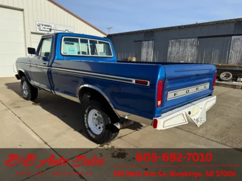 More photos of 1977 Ford F-150 at B & B Auto Sales, SD