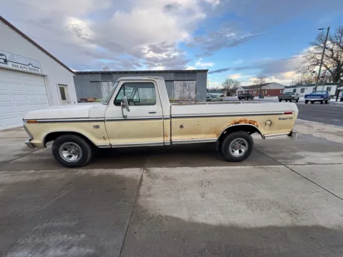 More photos of 1973 Ford F100 at B & B Auto Sales, SD