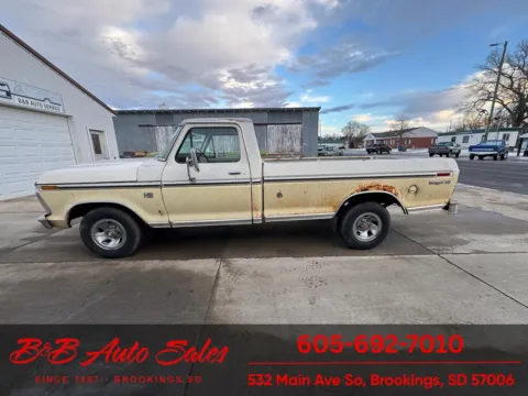 More photos of 1973 Ford F-100 Ranger XLT at B & B Auto Sales, SD