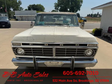 More photos of 1973 Ford F-100 Ranger XLT at B & B Auto Sales, SD