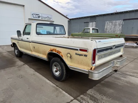 More photos of 1973 Ford F100 at B & B Auto Sales, SD