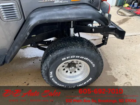 More photos of 1970 Toyota Land Cruiser at B & B Auto Sales, SD