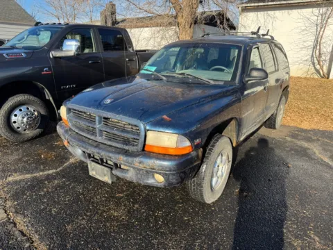 Photos of 2000 Dodge Durango Sport for sale in Brookings, SD at B & B Auto Sales