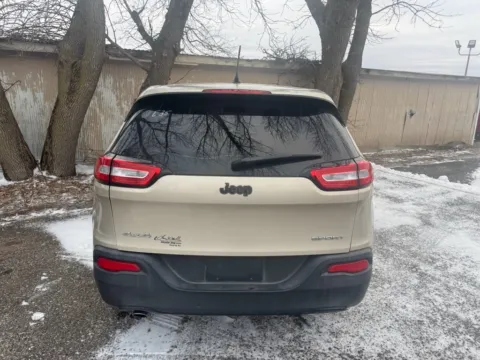 Photos of 2014 Jeep Cherokee Sport for sale in Brookings, SD at B & B Auto Sales