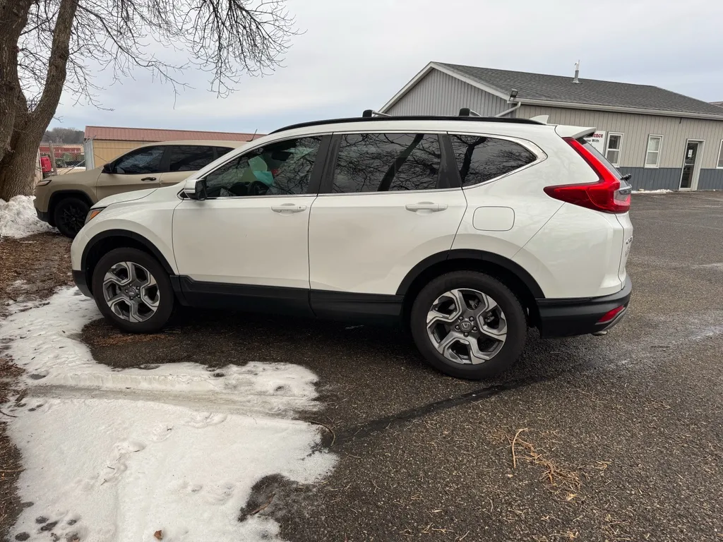 2019 Honda CR-V EX-L's photo