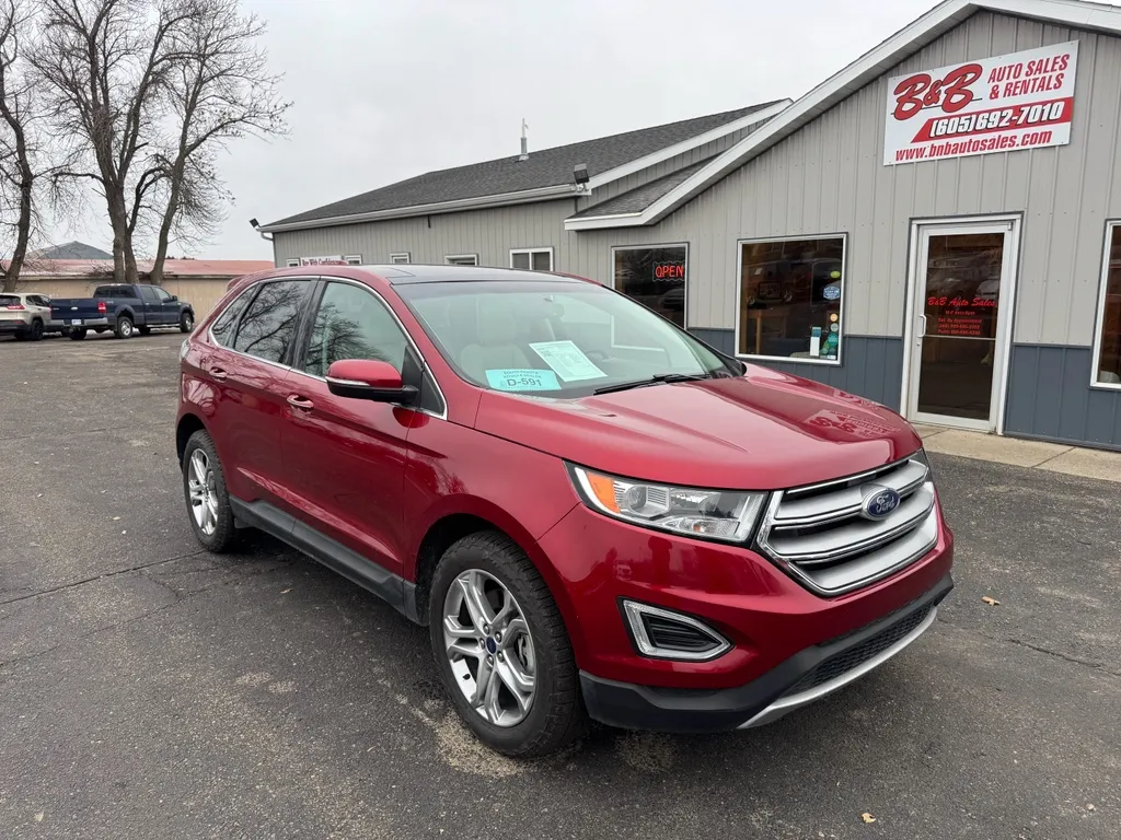 2015 Ford Edge Titanium's photo
