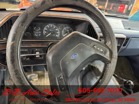 More photos of 1989 Ford F-150 at B & B Auto Sales, SD