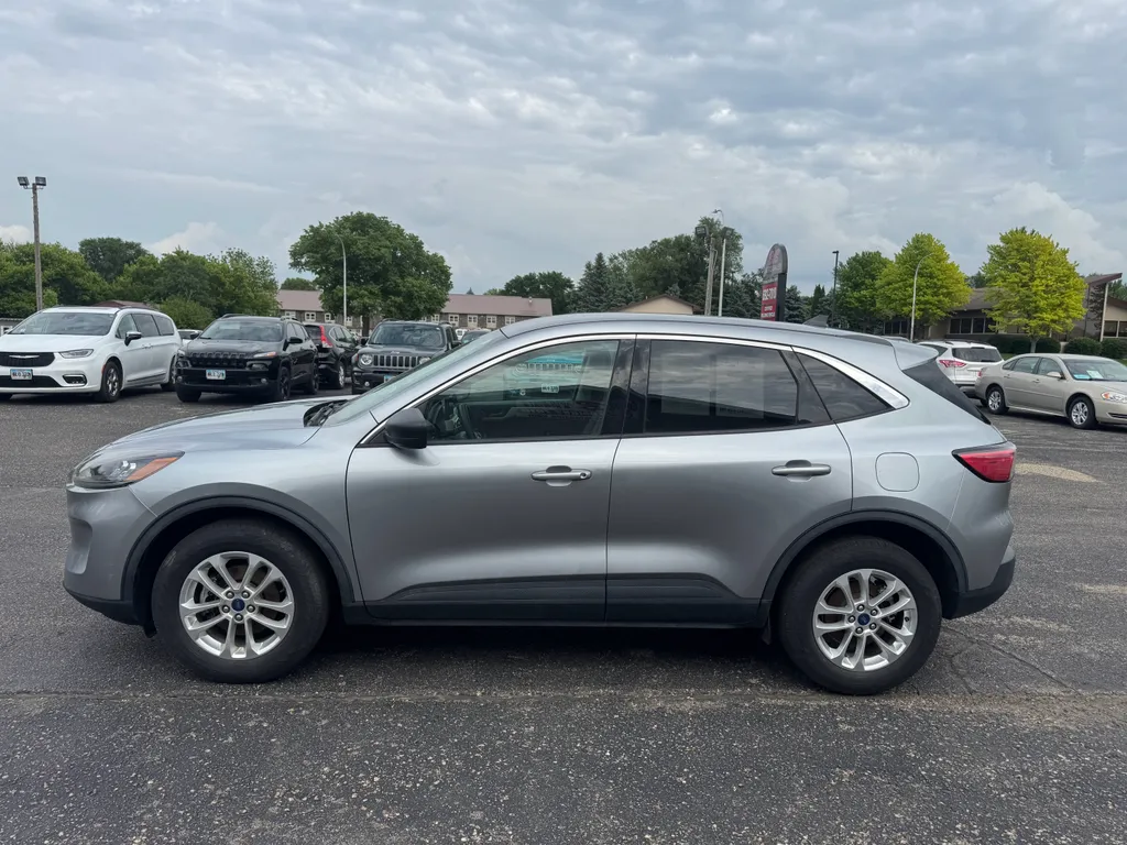 2022 Ford Escape SE - Photo 7