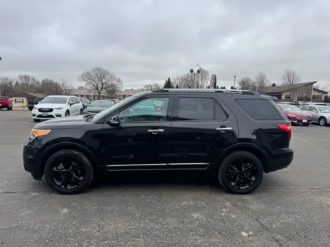 More photos of 2014 Ford Explorer Limited at B & B Auto Sales, SD