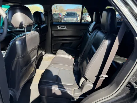 More photos of 2014 Ford Explorer Limited at B & B Auto Sales, SD