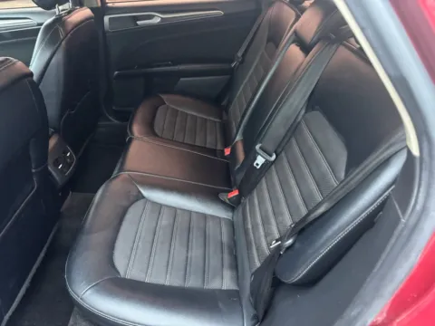 More photos of 2017 Ford Fusion SE at B & B Auto Sales, SD