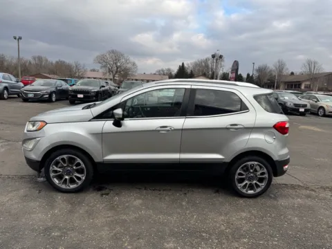 More photos of 2020 Ford Ecosport Titanium at B & B Auto Sales, SD