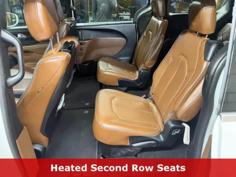 More photos of 2020 Chrysler Pacifica Limited at B & B Auto Sales, SD